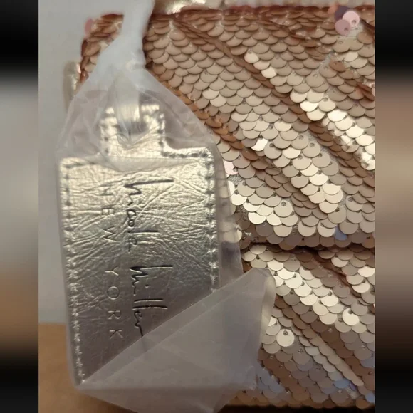 NWT Nicole Miller Gold Sequin Chain Strap Crossbody Small Bag - Picture 3 of 9